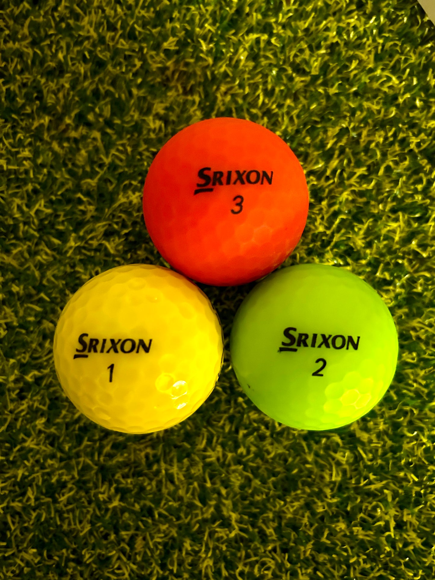 12 Colored Srixon Golf Balls