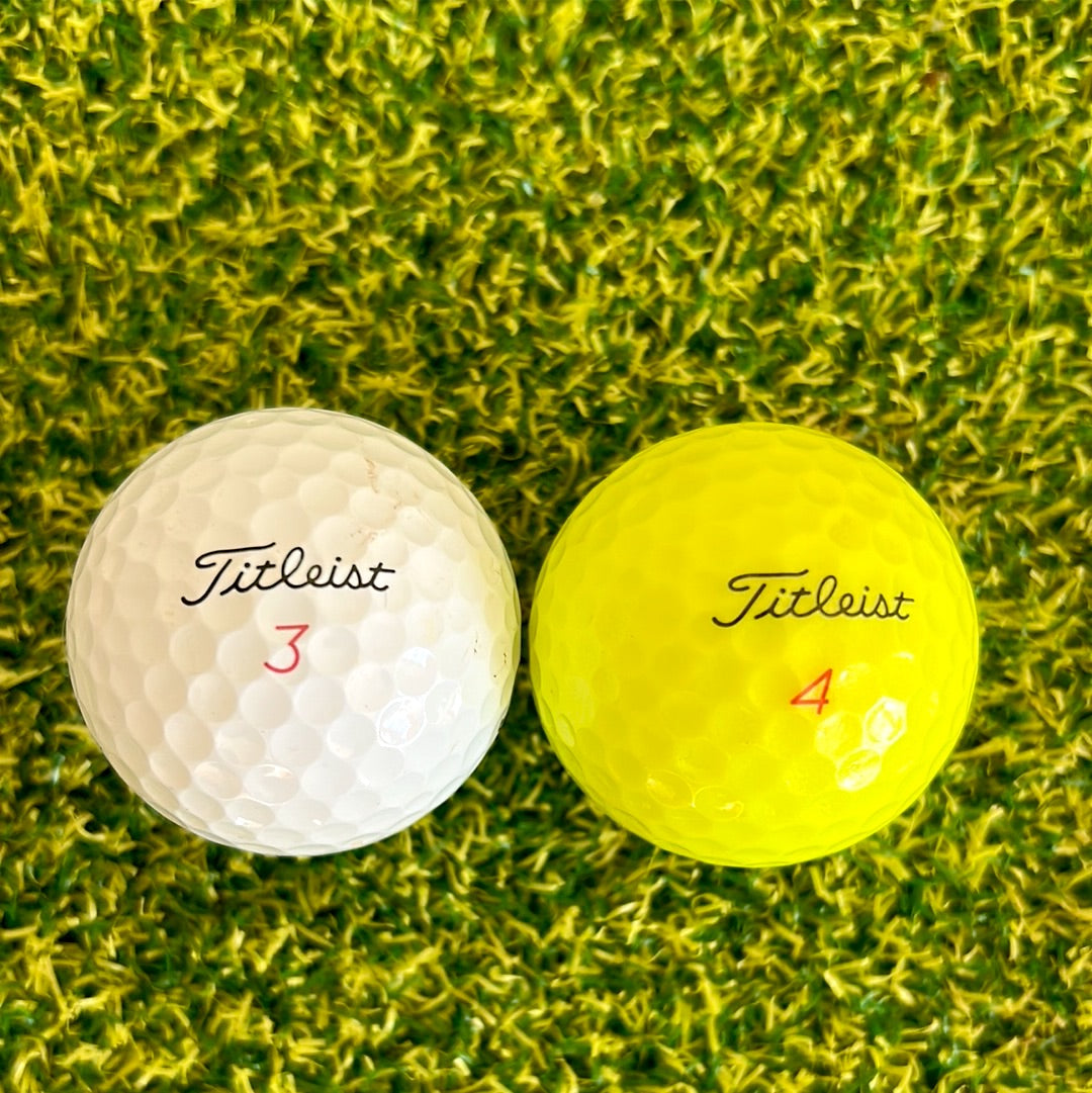 12 Titleist ProV1x Golf Balls