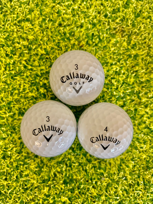 12 assorted Callaway golf balls